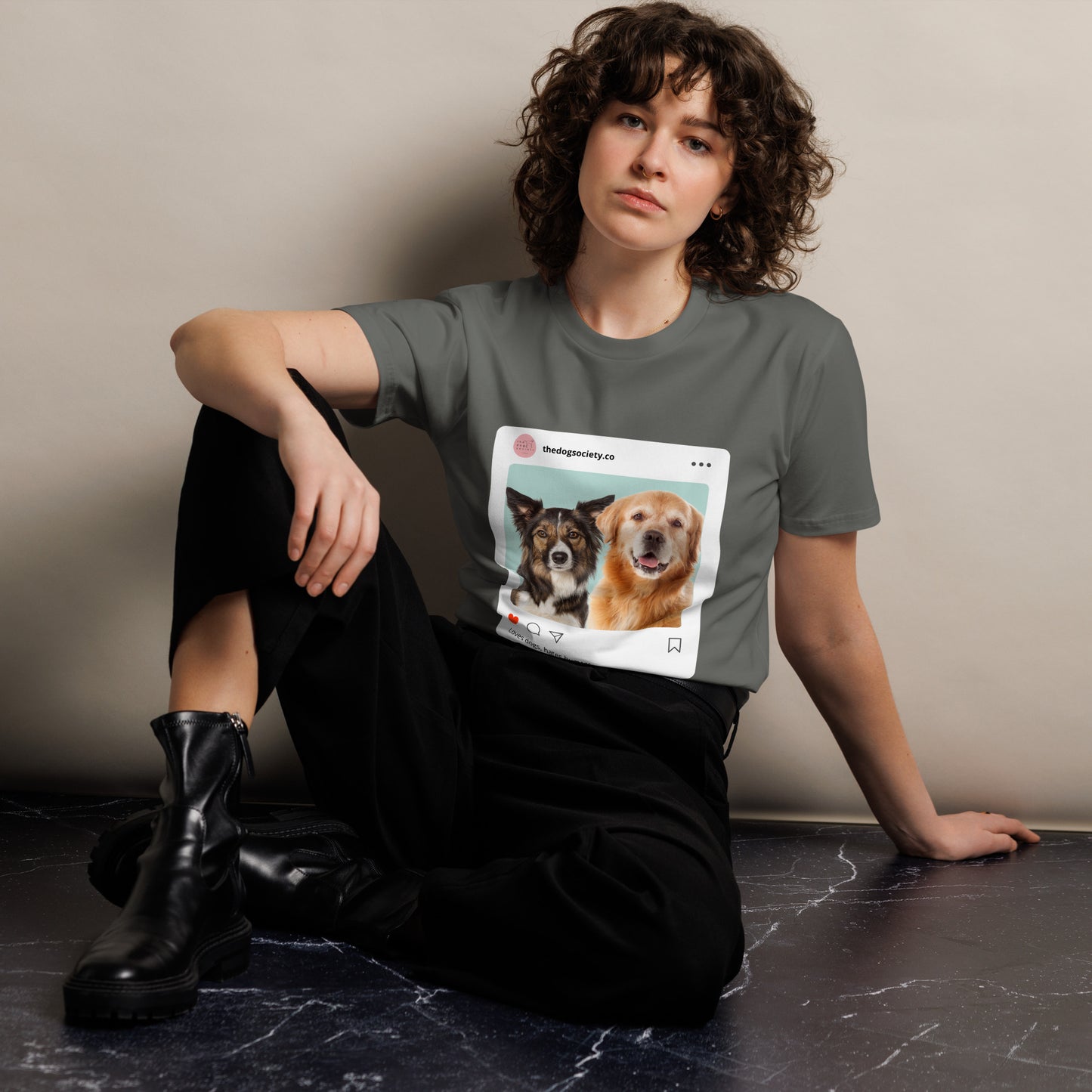 "Love Dogs" Unisex T-shirt